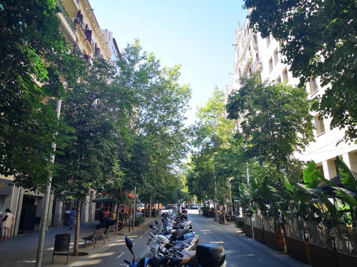 Aparteasy - Eixample Center Barcelona Eksteriør billede